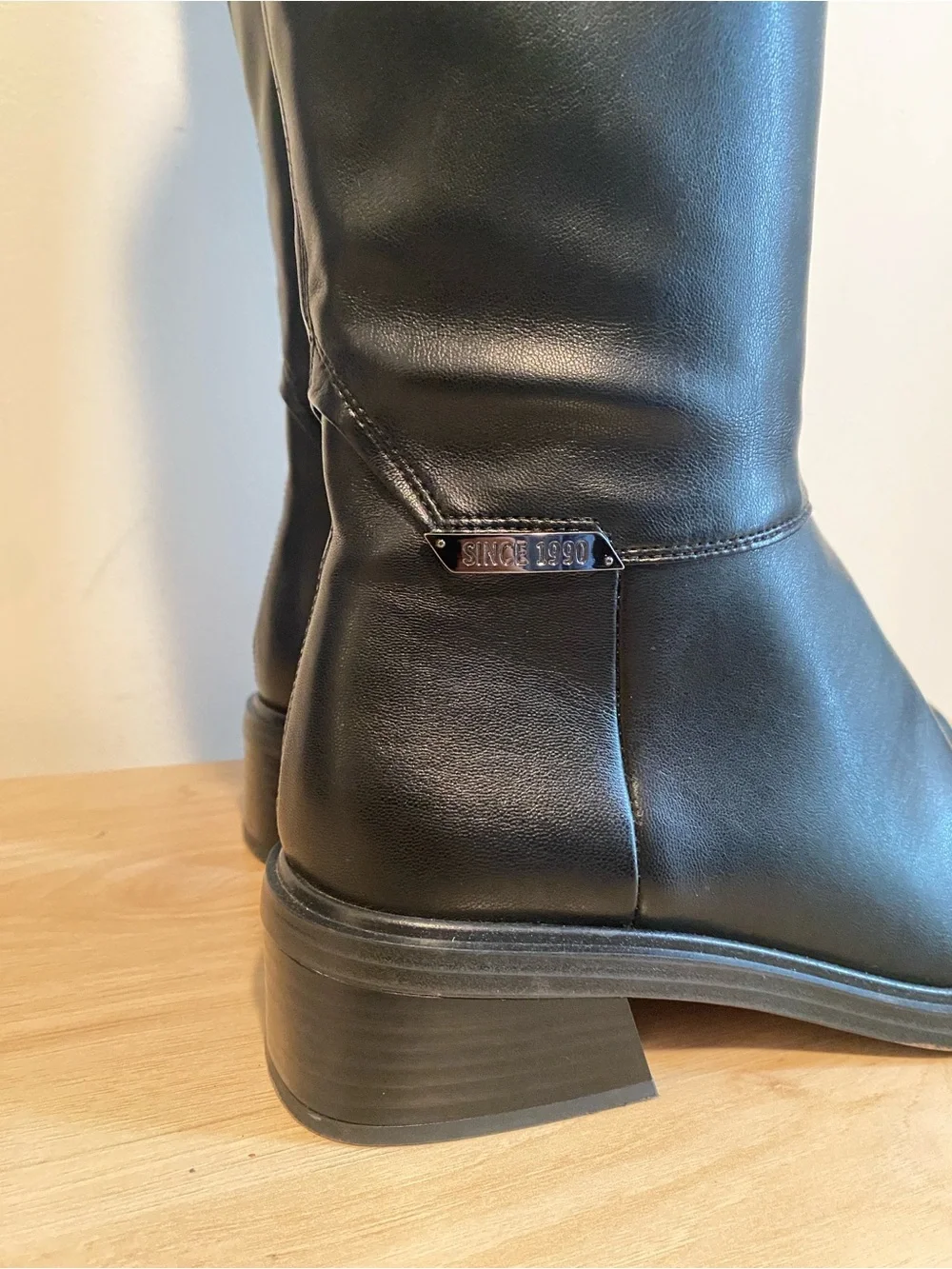 Franco Sarto Black Leather Knee High Boots Women’s 8.5 Side Zip Riding Boots